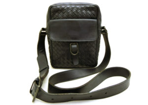 ボッテガ ヴェネタ イントレチャート ショルダー バッグ  BOTTEGA VENETA INTRECCIATO SHOULDER BAG