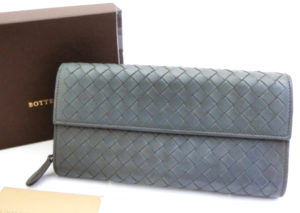 ボッテガ ヴェネタ イントレチャート 二つ折り 長財布  BOTTEGA VENETA INTRECCIO BIFOLD LONG WALLET